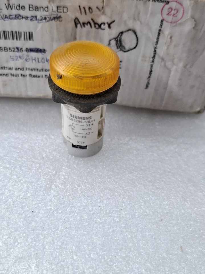 LOT OF 6PCS SIEMENS COMPACT PL WIDE BAND LED YELLOW